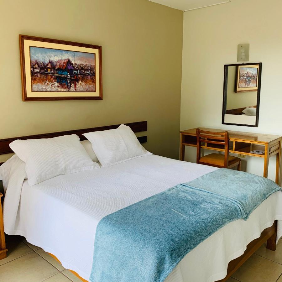 Hotel Acosta 이키토스 외부 사진